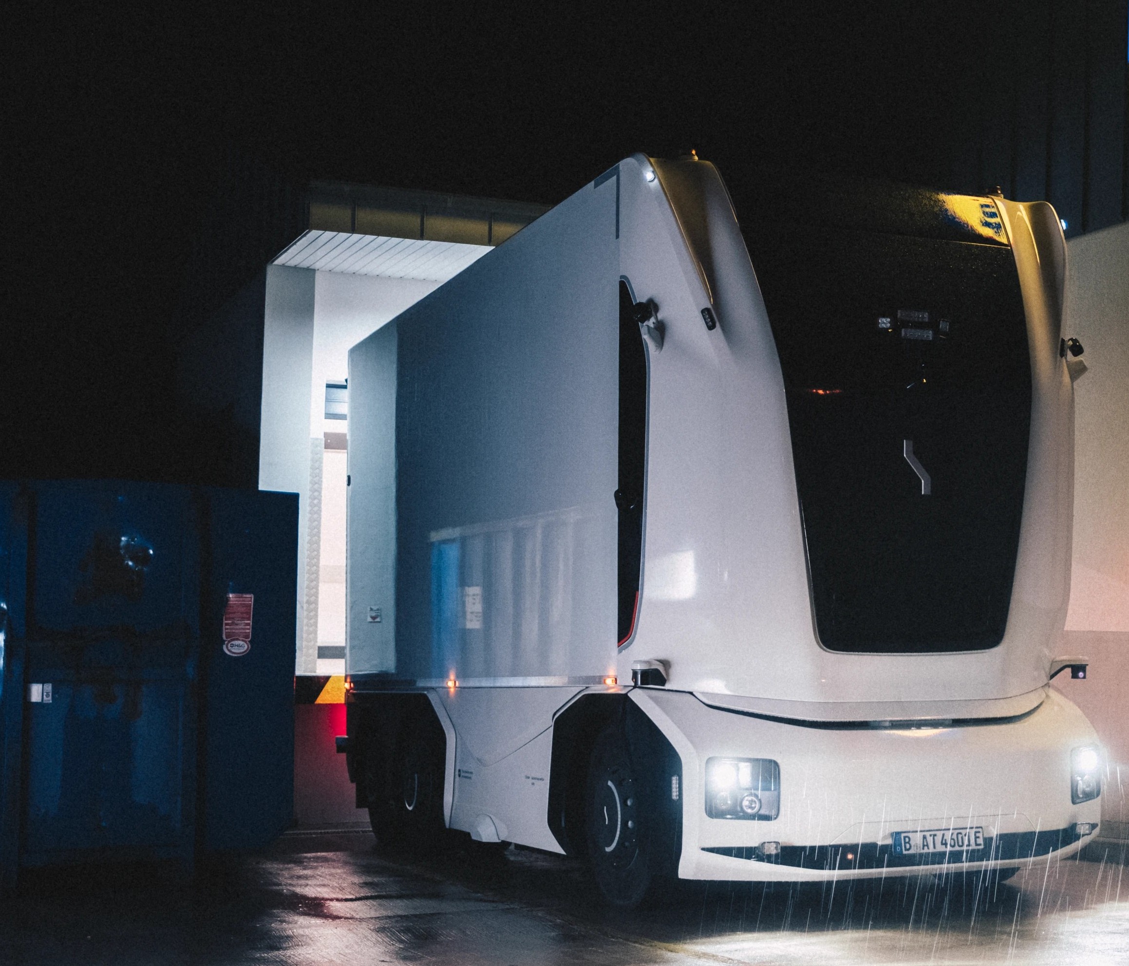 Close view of the Einride cab-less truck at a Lidl site in Germany.