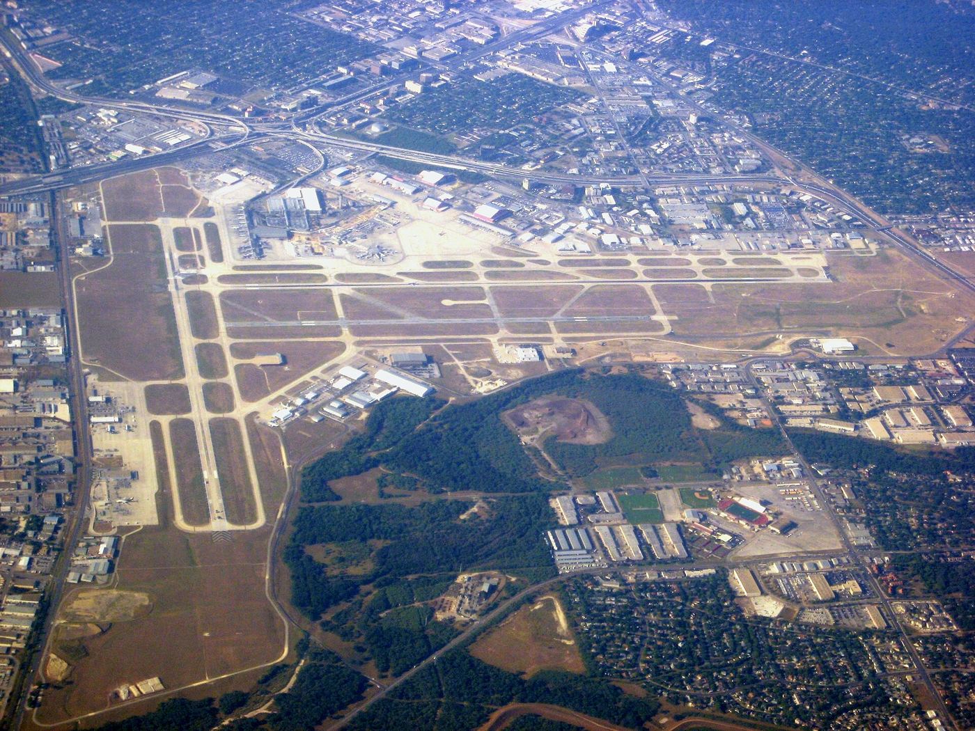 San Antonio International Airport terminal exterior. File photo.